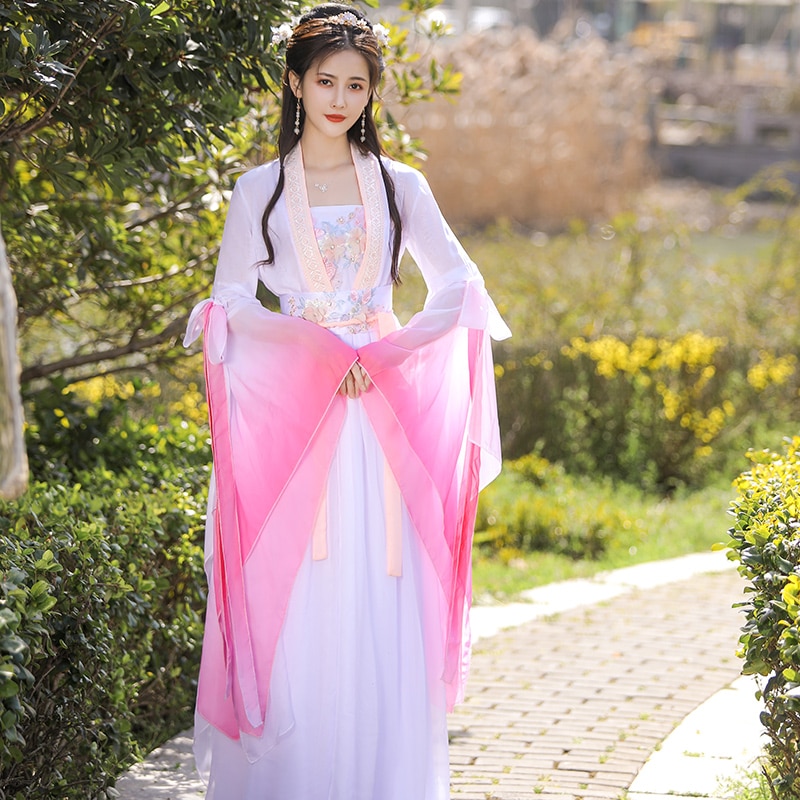 cho thuê đồ cổ trang